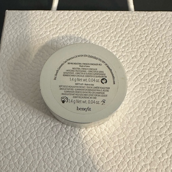 Benefit Boi-ing Industrial Strength Concealer Watt’s Up, No. 2 As Pictured NWOB - Picture 4 of 6